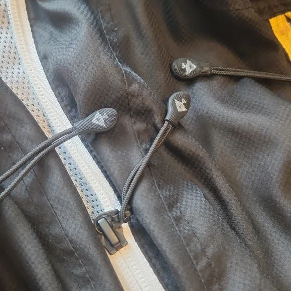 LRG Windbreaker Hoodie - Picture 10 of 16